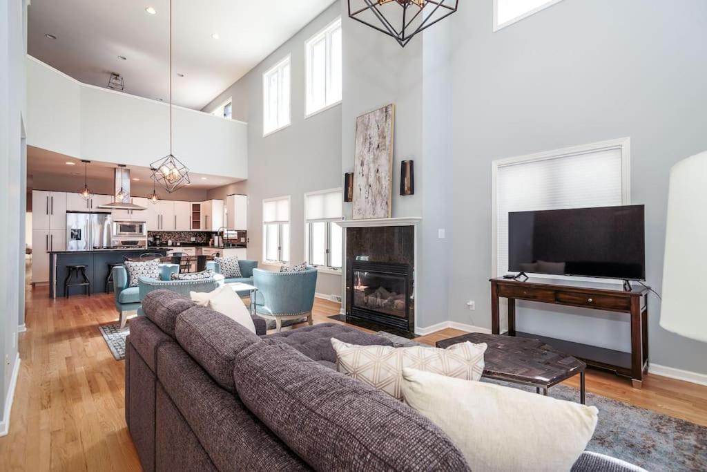 Eclectic Stylish And Cozy Milwaukee Unit Villa Dış mekan fotoğraf