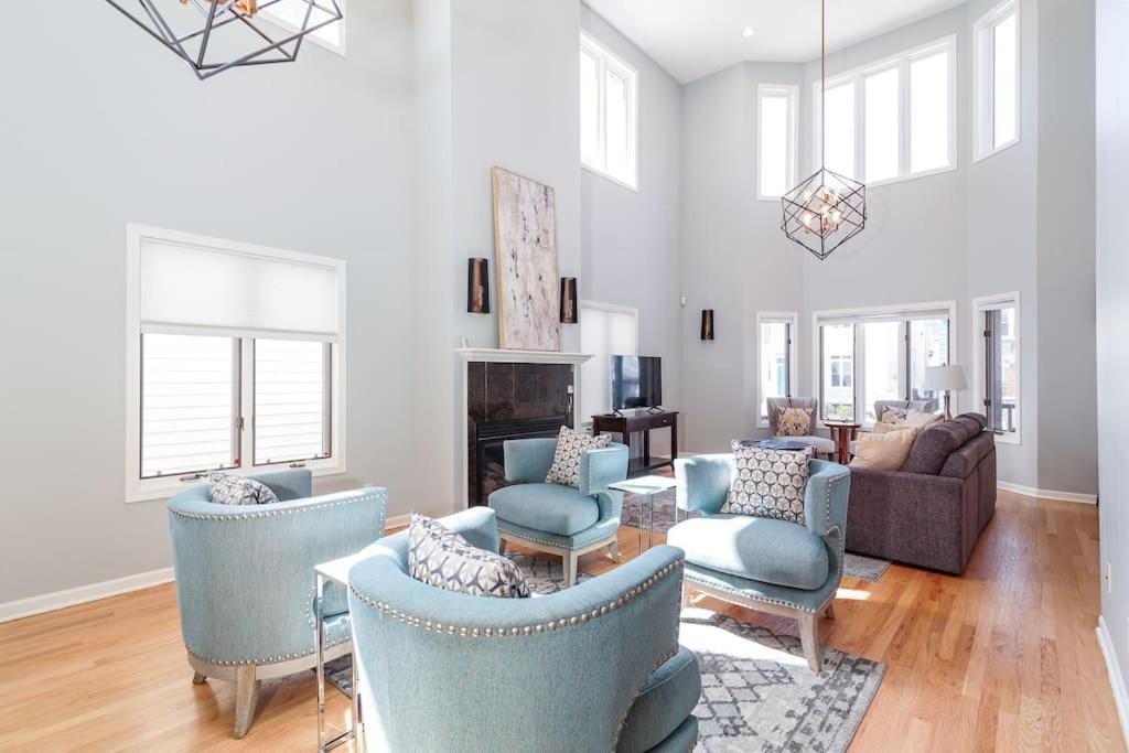 Eclectic Stylish And Cozy Milwaukee Unit Villa Dış mekan fotoğraf