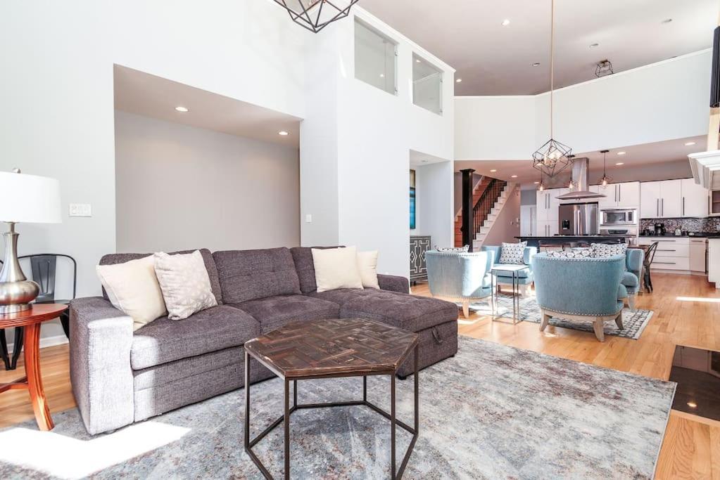 Eclectic Stylish And Cozy Milwaukee Unit Villa Dış mekan fotoğraf