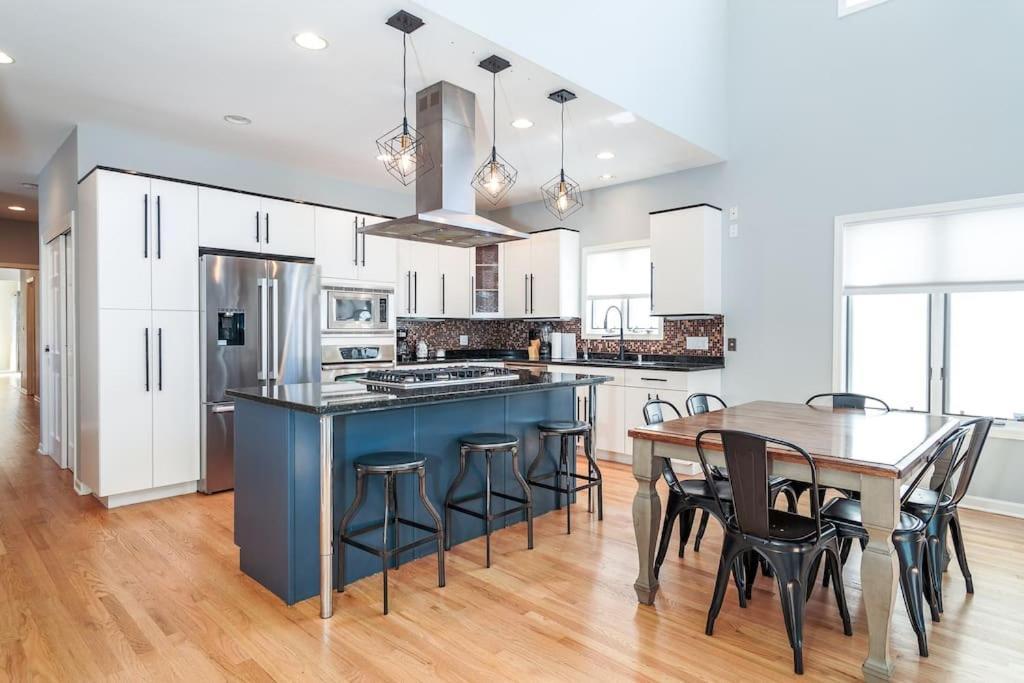 Eclectic Stylish And Cozy Milwaukee Unit Villa Dış mekan fotoğraf
