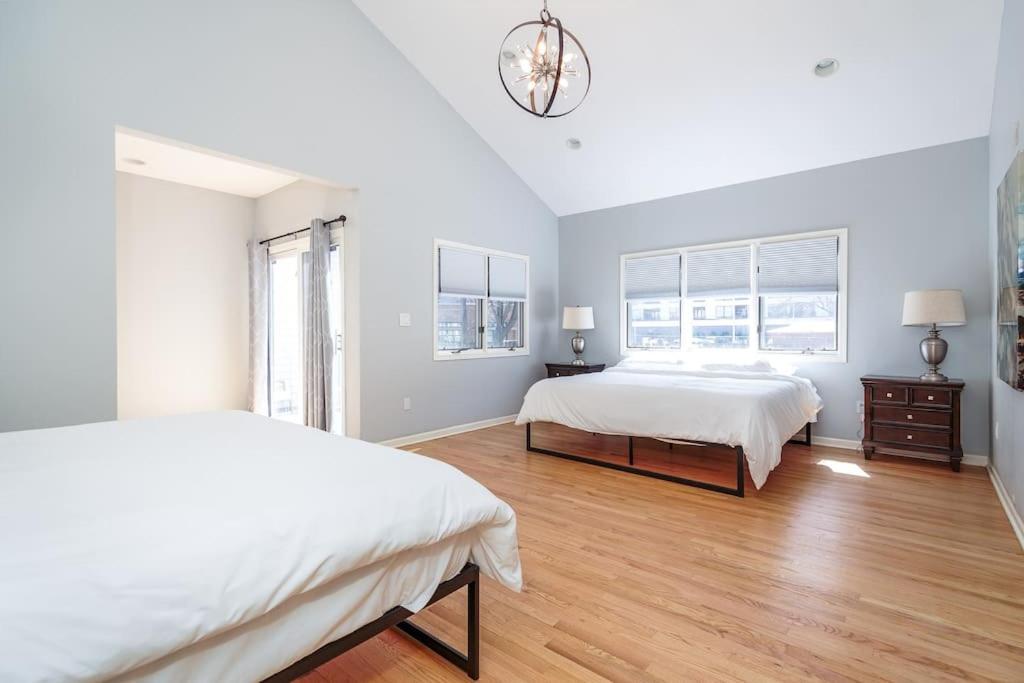 Eclectic Stylish And Cozy Milwaukee Unit Villa Dış mekan fotoğraf