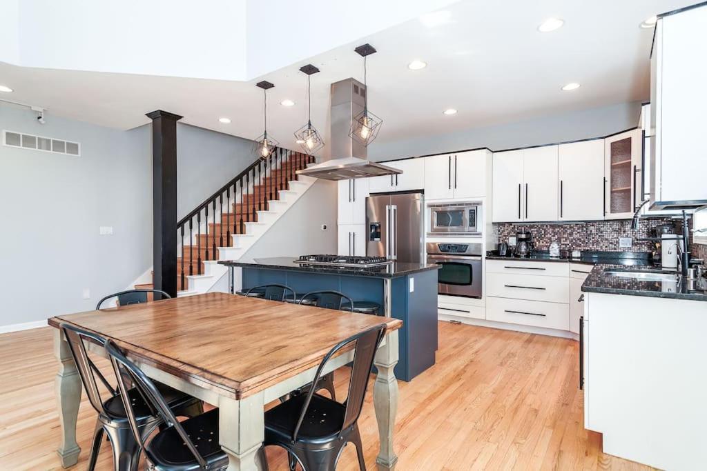Eclectic Stylish And Cozy Milwaukee Unit Villa Dış mekan fotoğraf