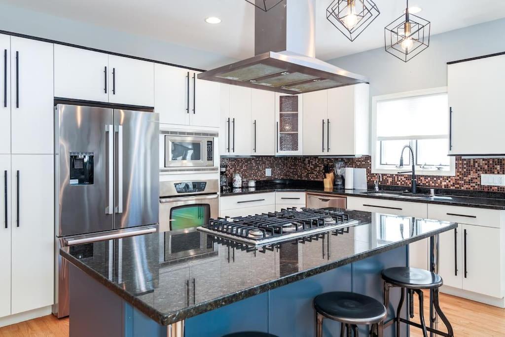 Eclectic Stylish And Cozy Milwaukee Unit Villa Dış mekan fotoğraf